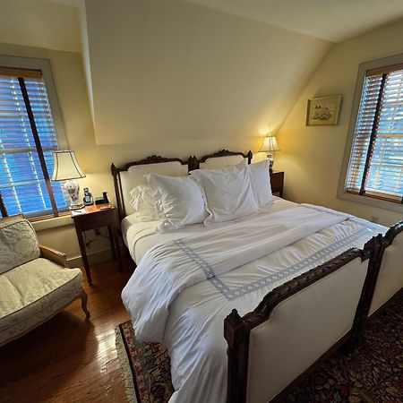 The 1708 House Bed & Breakfast Southampton Ngoại thất bức ảnh