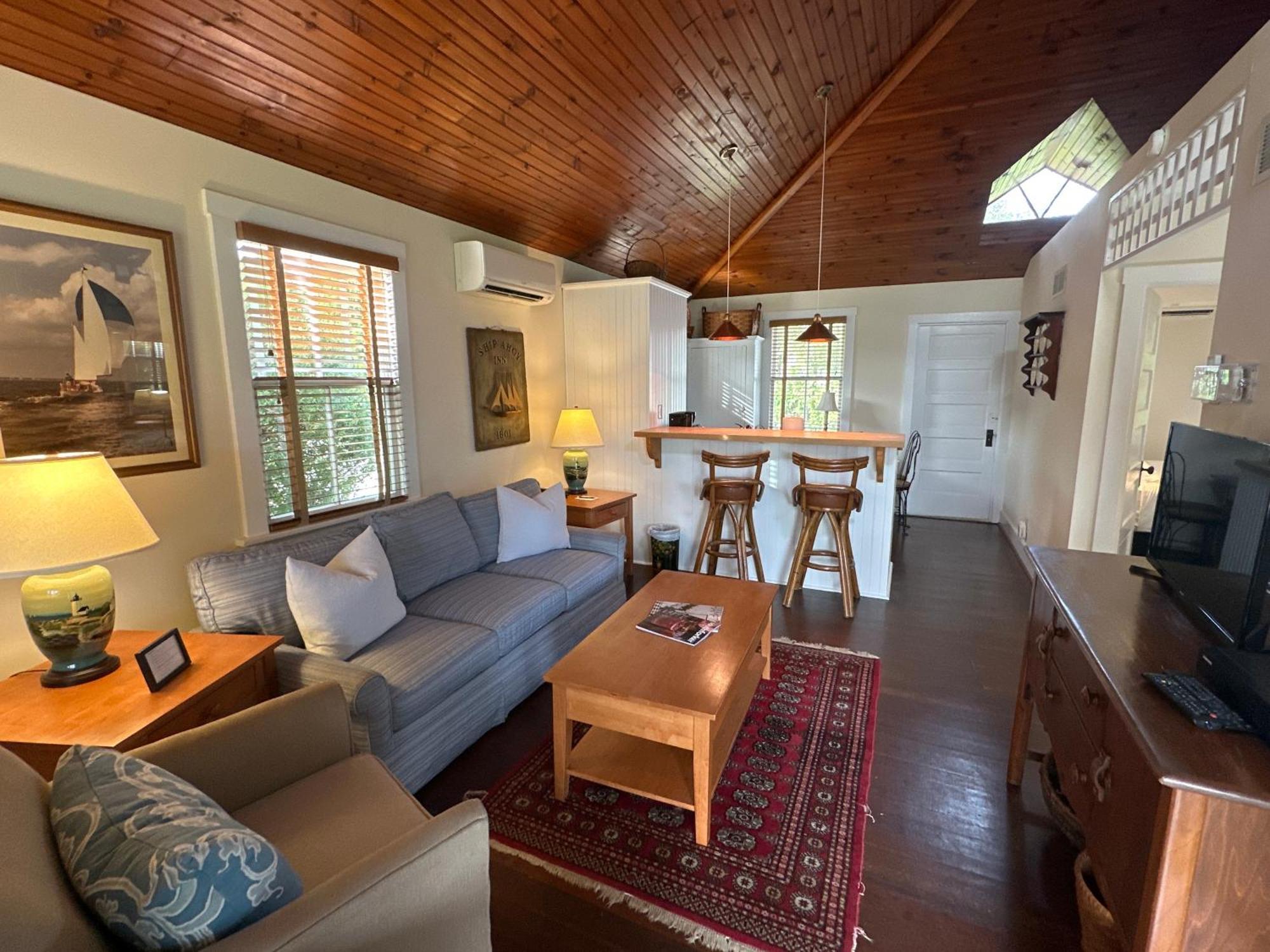 The 1708 House Bed & Breakfast Southampton Ngoại thất bức ảnh