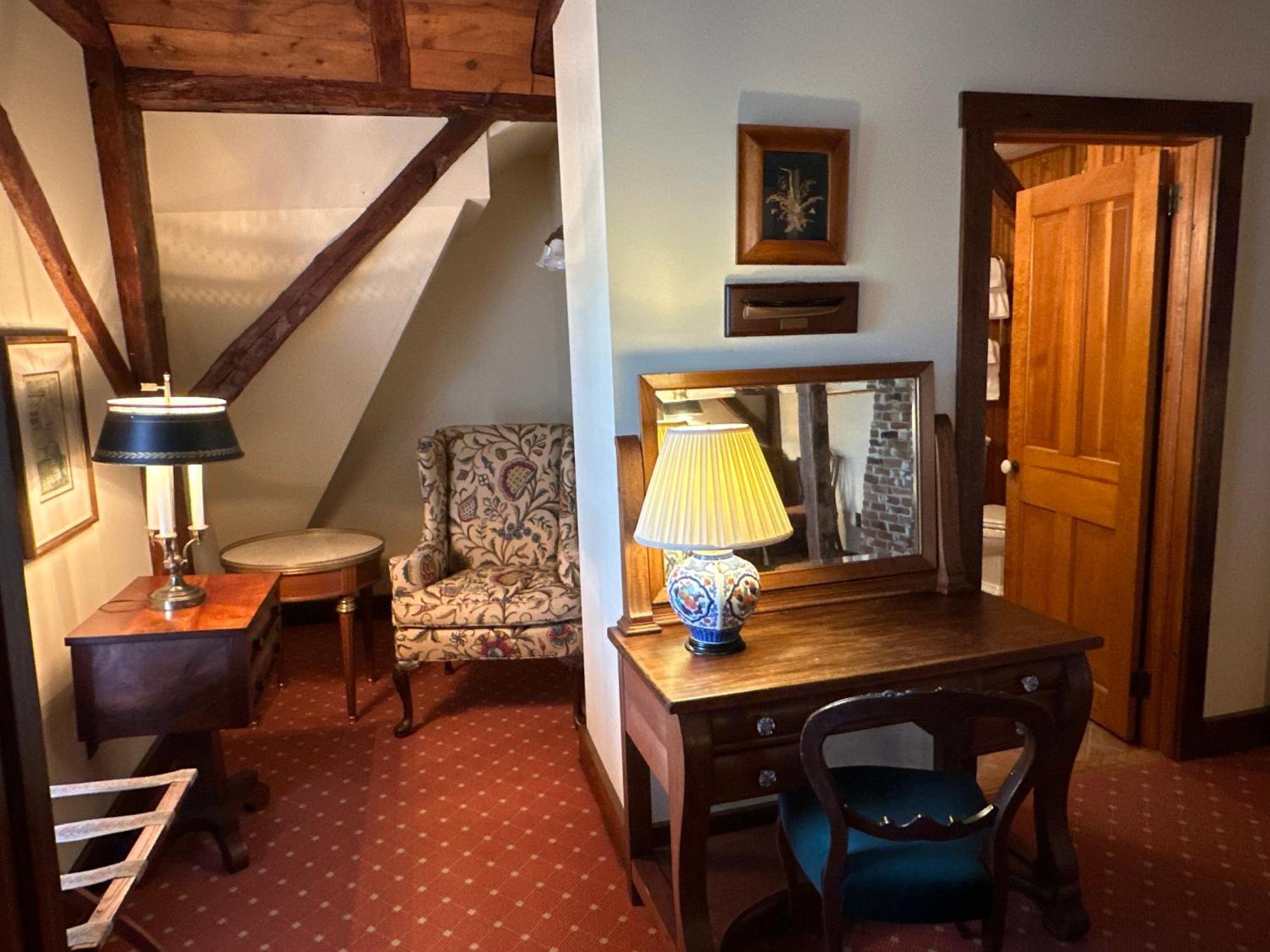 The 1708 House Bed & Breakfast Southampton Ngoại thất bức ảnh