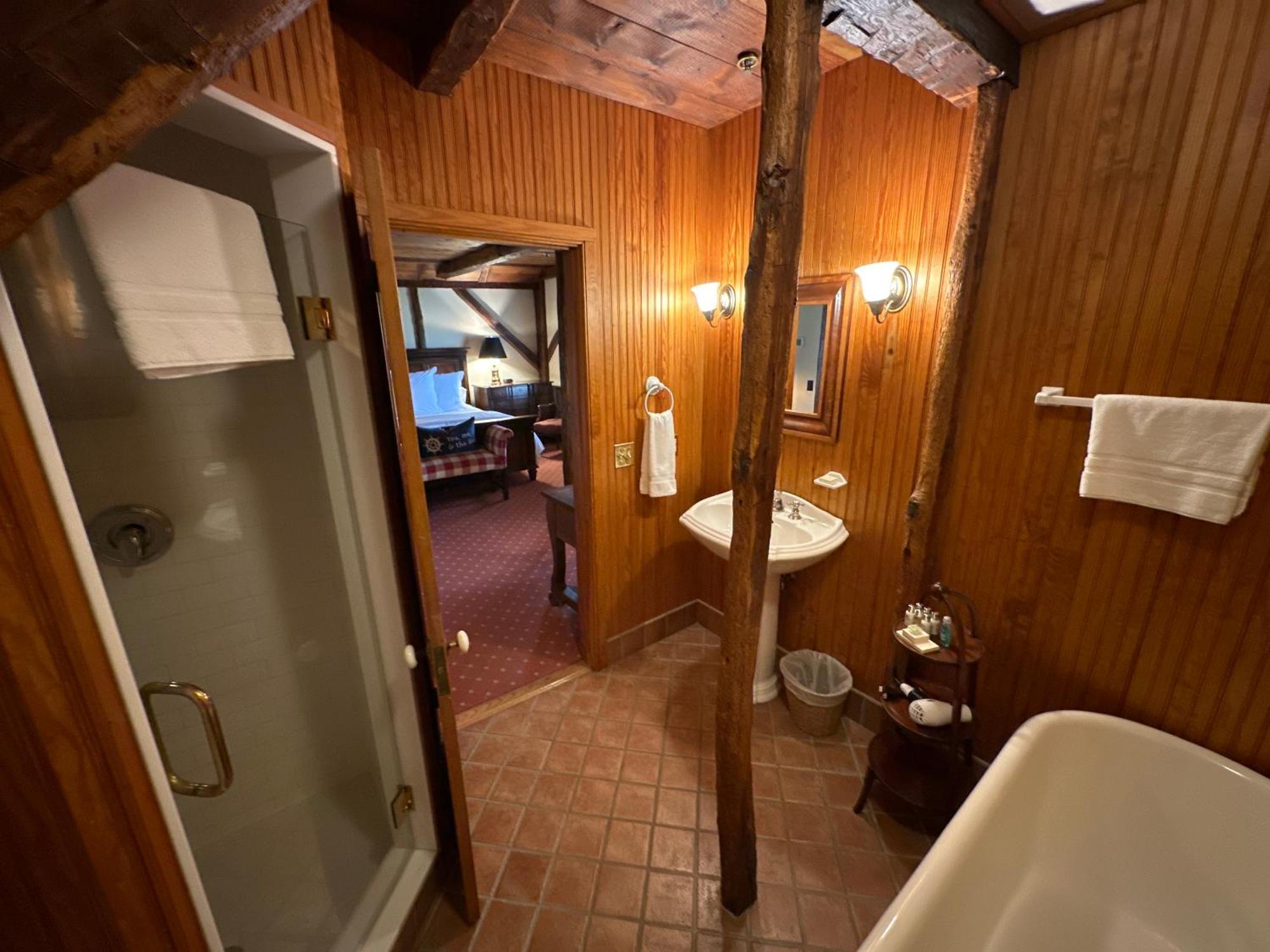 The 1708 House Bed & Breakfast Southampton Ngoại thất bức ảnh