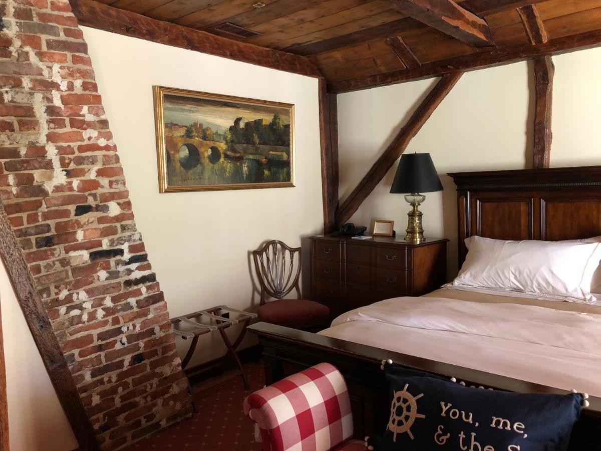 The 1708 House Bed & Breakfast Southampton Ngoại thất bức ảnh